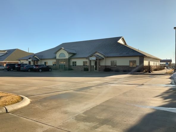 Hillcrest Professional Building: 3715 29th Ave, Kearney, NE 68845